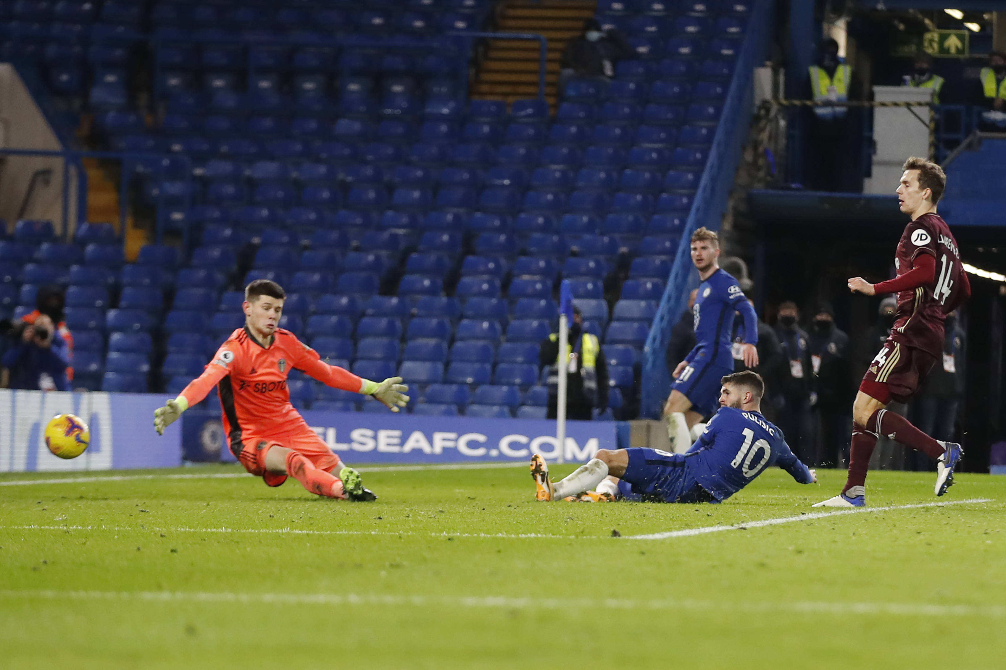 在高强度的 在高强度的